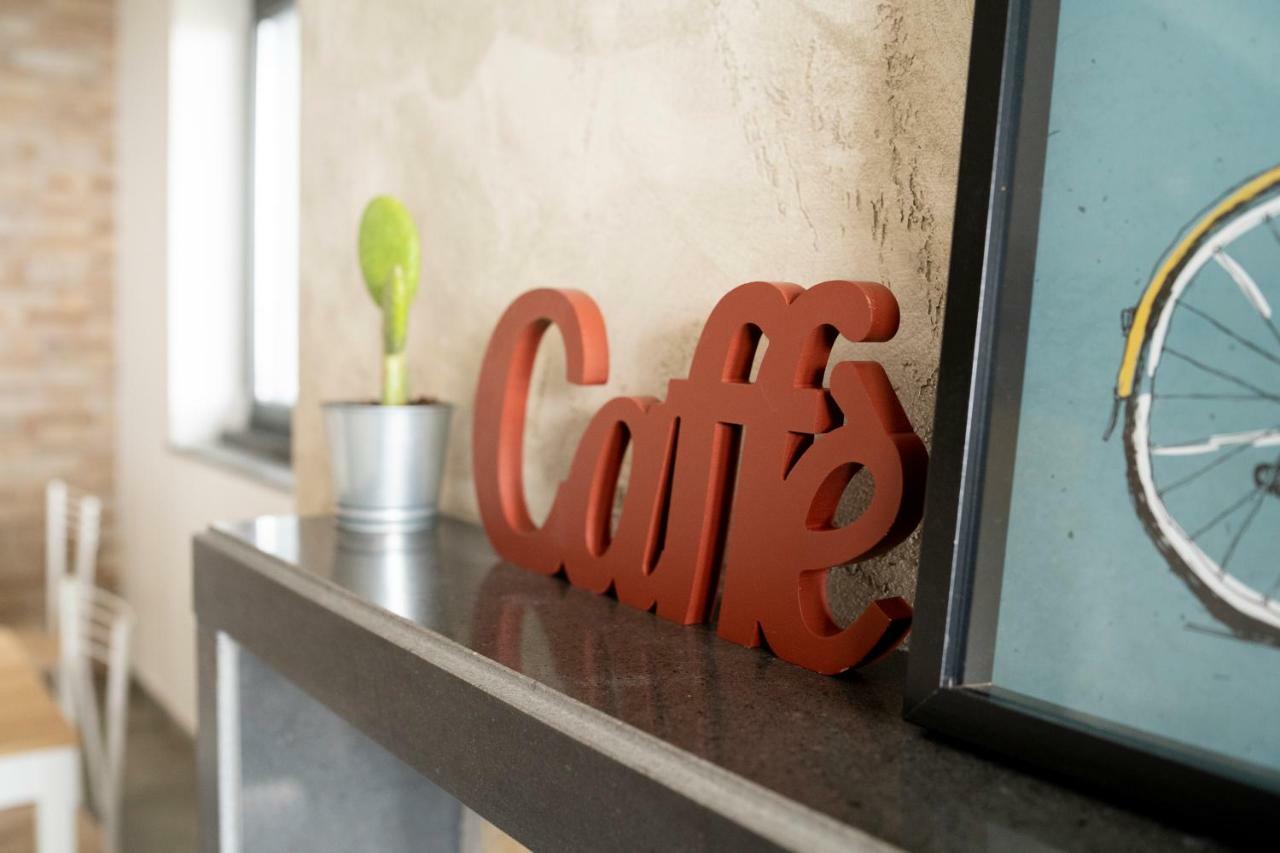 زافيرانا إتنيا Anna & Alfredo Bed And Breakfast المظهر الخارجي الصورة